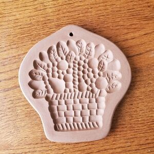 The Cookie Kit Cookie Mold Hart Stone Flowers